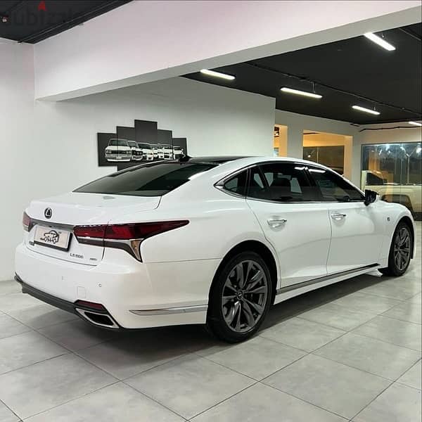 Lexus LS 500 2018 4