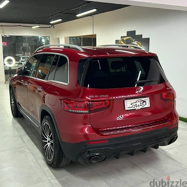 Mercedes-Benz GLB 250 2020 4