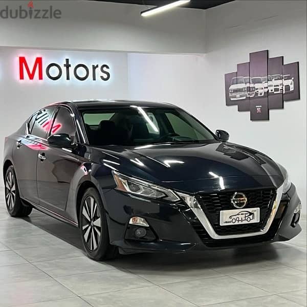 Nissan Altima 2019 4