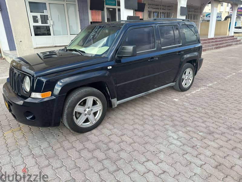 Jeep Patriot 2010 4WD, 5 Seater, Power Steering, Power Windows, Touch 4