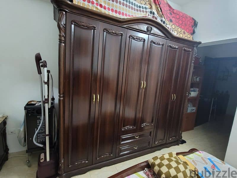 King size bed room set with dressing ,side table,mattress and cupboard 3