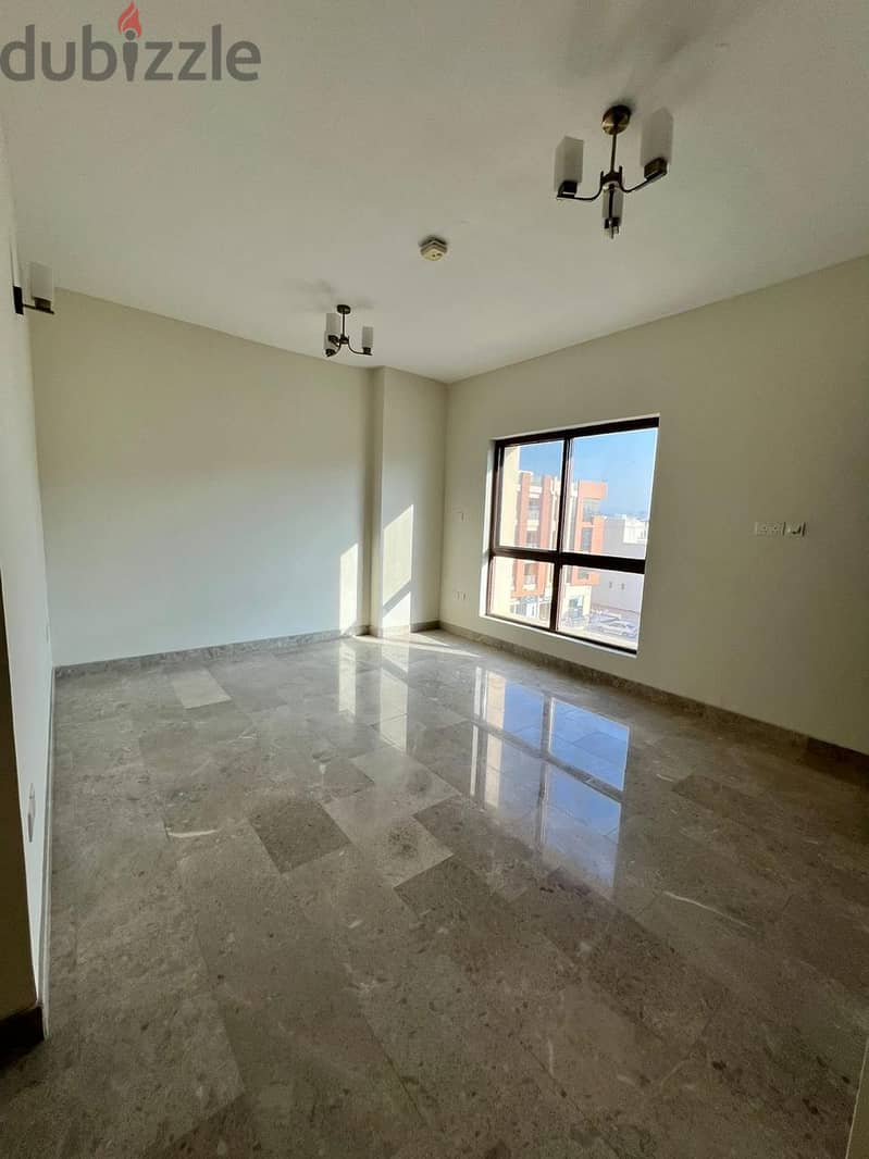 Apartment for Sale in South Mawaleh, behind City Centre 148 m . 14