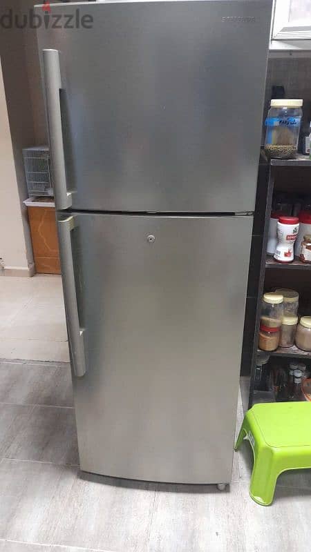 Samsung Refrigrator RT37GKPN 0