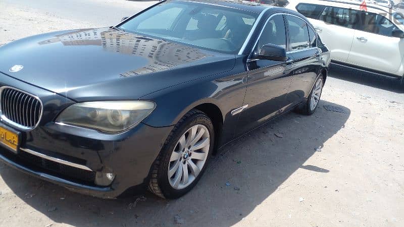 BMW 740 2011 5