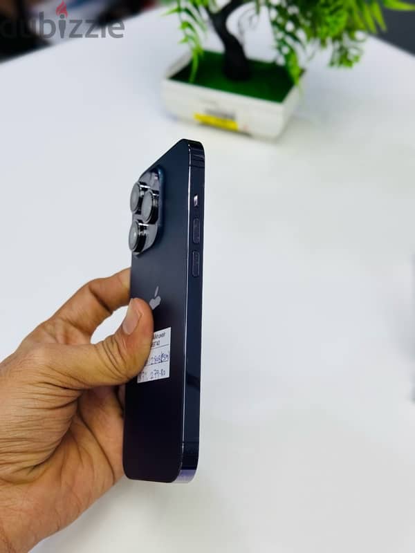 iPhone 14 pro 128GB only Esim work good condition phone best condition 2