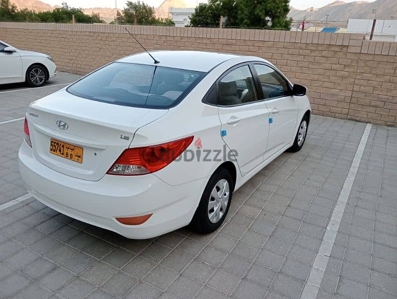 Hyundai Accent 2012 2