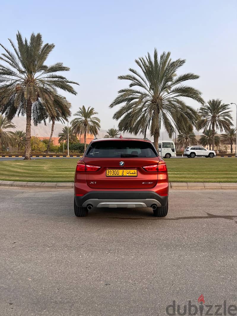 BMW X1 S DRIVE  GULF OMAN 2018 3