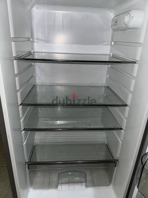 urgent sale serious buyers message……refrigerator for sale 4