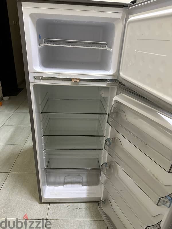 urgent sale serious buyers message……refrigerator for sale 5