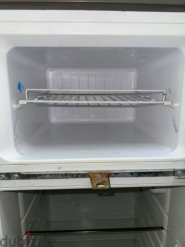 urgent sale serious buyers message……refrigerator for sale 6