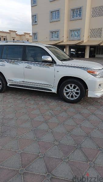 Toyota Land Cruiser 2011 Great Condition 4