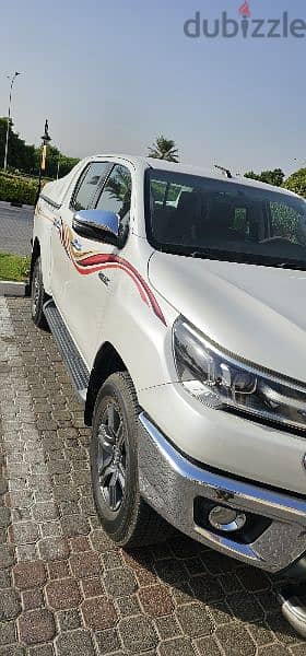 Toyota Hilux 2021 4