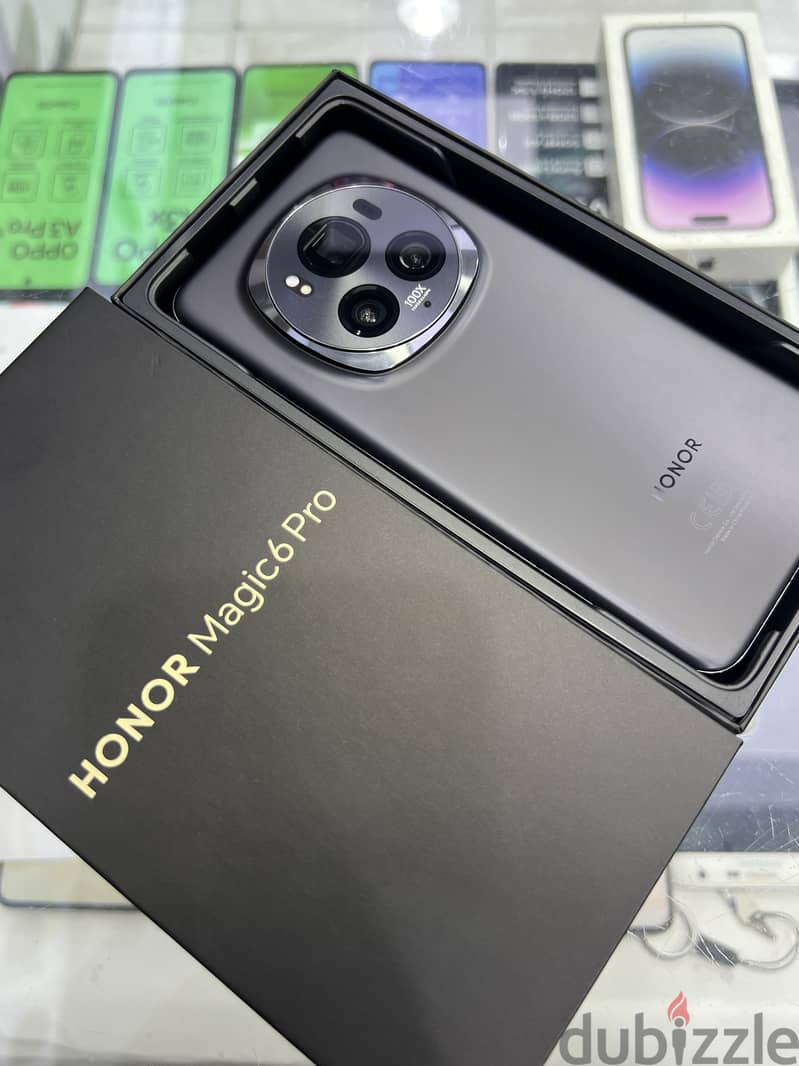 Honor Magic6 Pro 0