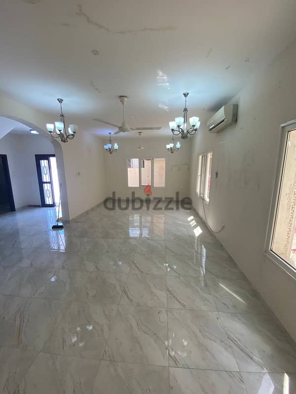 فيلا فاخره في مدينه السلطان قابوس Villa In Madinat Al Sultan Qabous 5