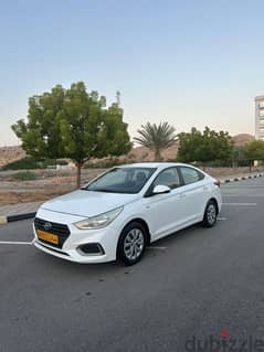 Hyundai Accent 2019 gcc oman 1.4L 109km contact number (77474894) 0