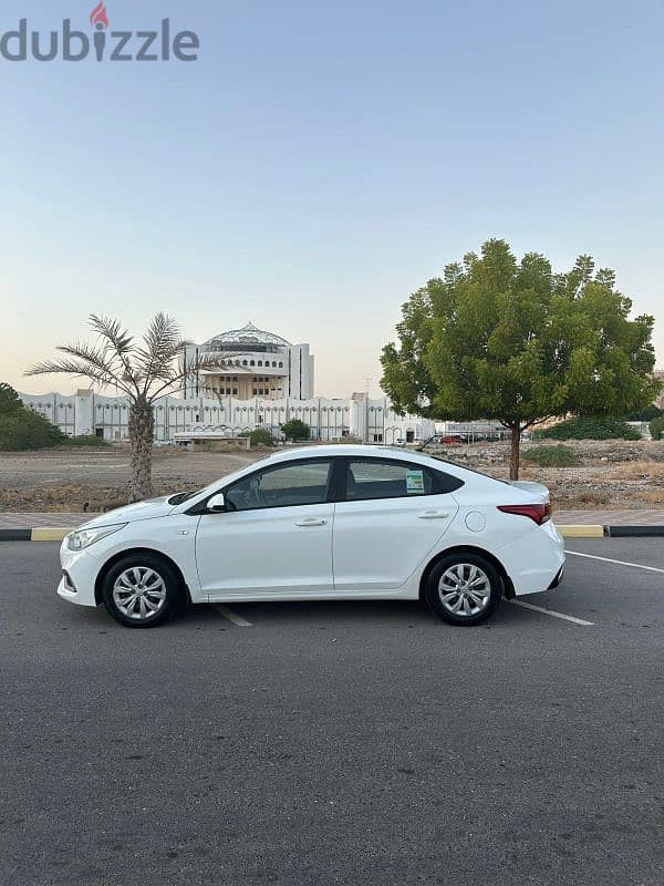 Hyundai Accent 2019 gcc oman 1.4L 109km contact number (77474894) 1