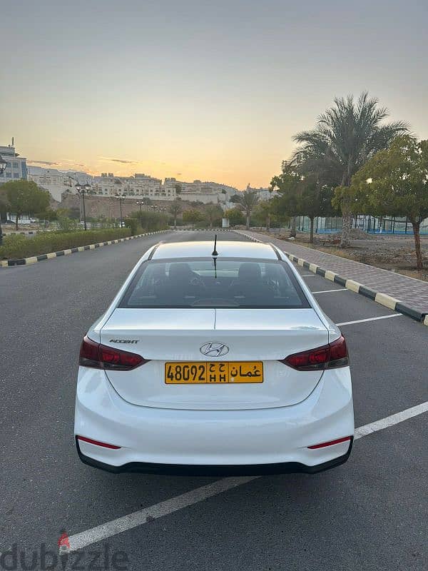 Hyundai Accent 2019 gcc oman 1.4L 109km contact number (77474894) 5