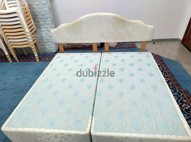 Double bed  + Mattress Raha 0