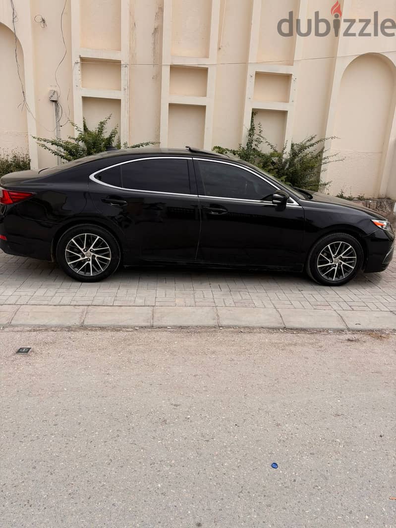 Lexus ES 350 2018 5