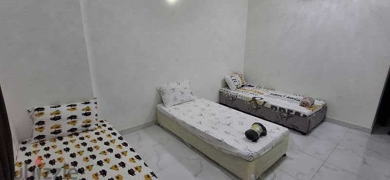 Bed space only for ladies 4