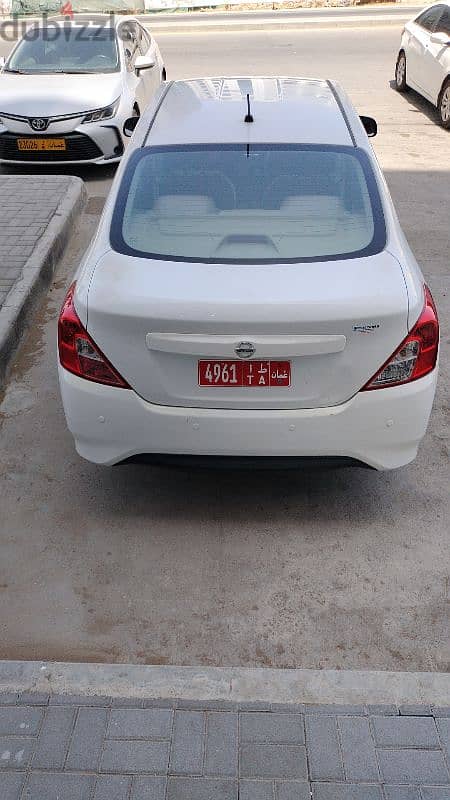 Nissan Sunny Daily 9 Rials weekly 8 Rials Monthly 5.500 1