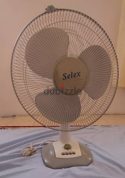 Selex Table Fan