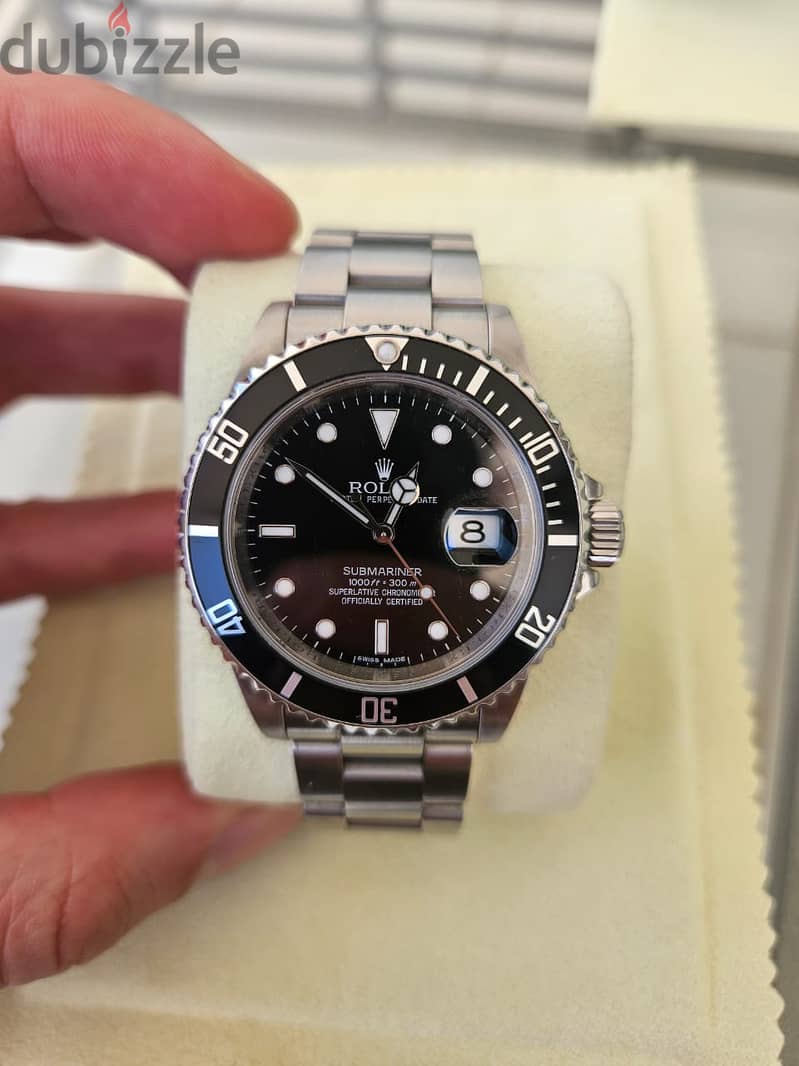 Rolex submariner 16610 FULL SET box and papers 3