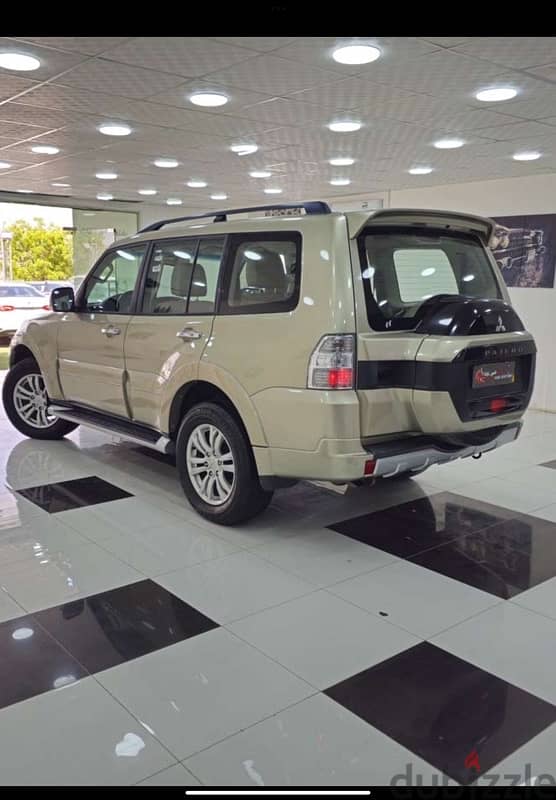 Mitsubishi Pajero 2017 3