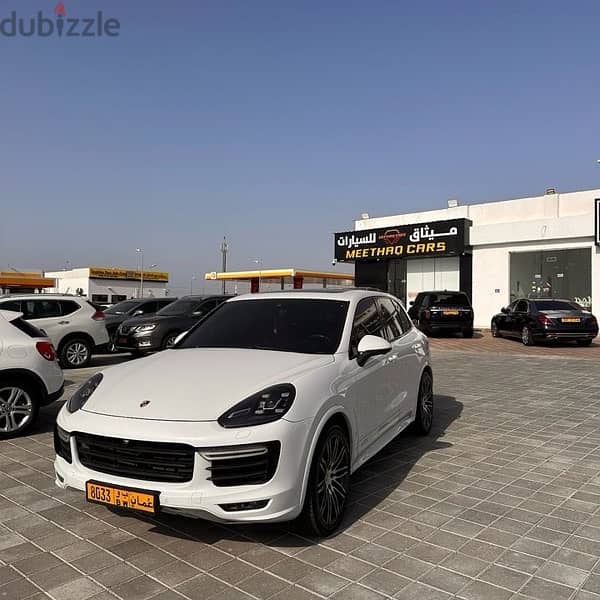 Porsche Cayenne 2016 1