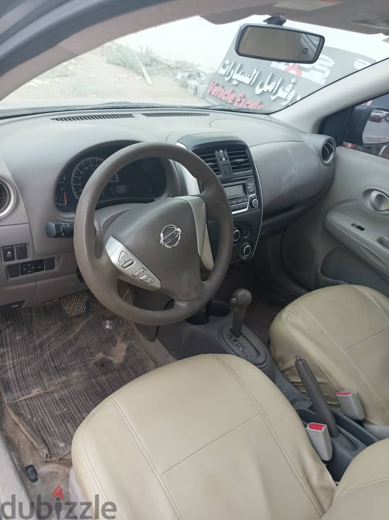 Nissan Sunny 2017 0