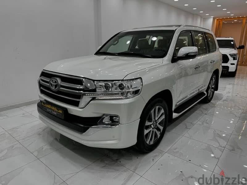 Toyota Land Cruiser 2019 1