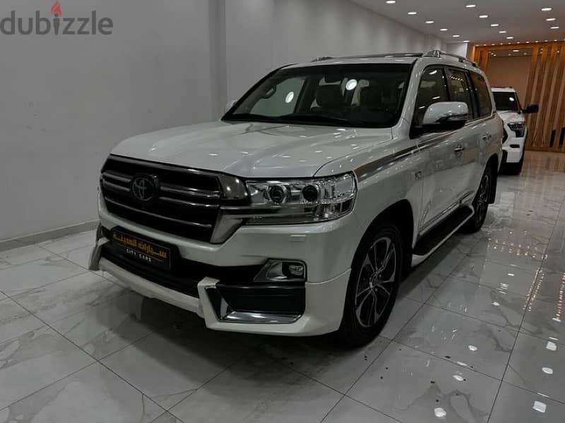 Toyota Land Cruiser 2020 1