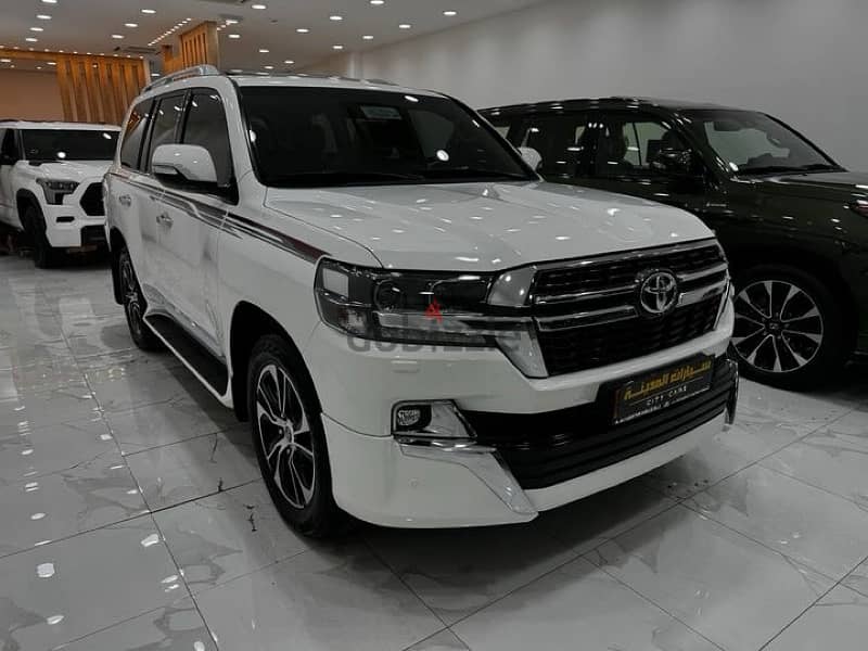 Toyota Land Cruiser 2021 0