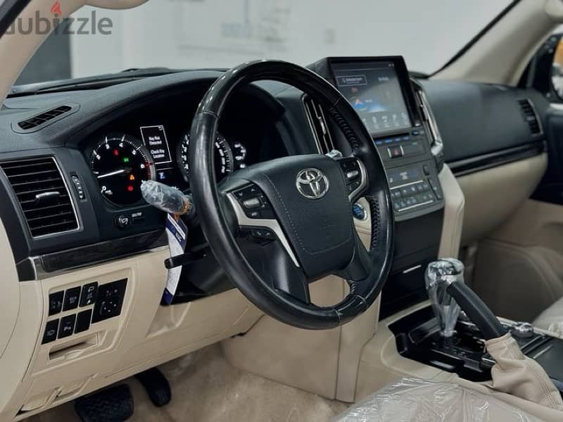 Toyota Land Cruiser 2021 18