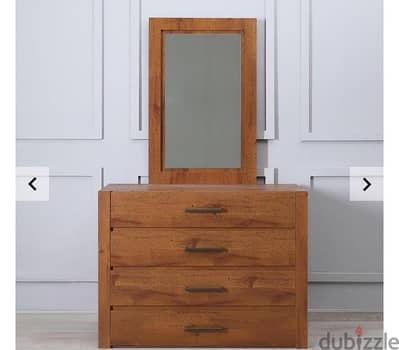 dresser with mirror