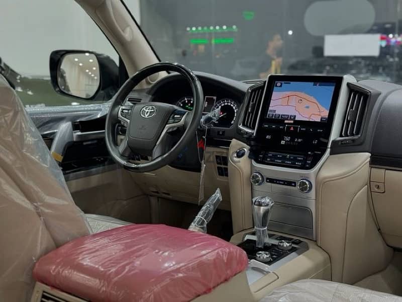 Toyota Land Cruiser 2019 8