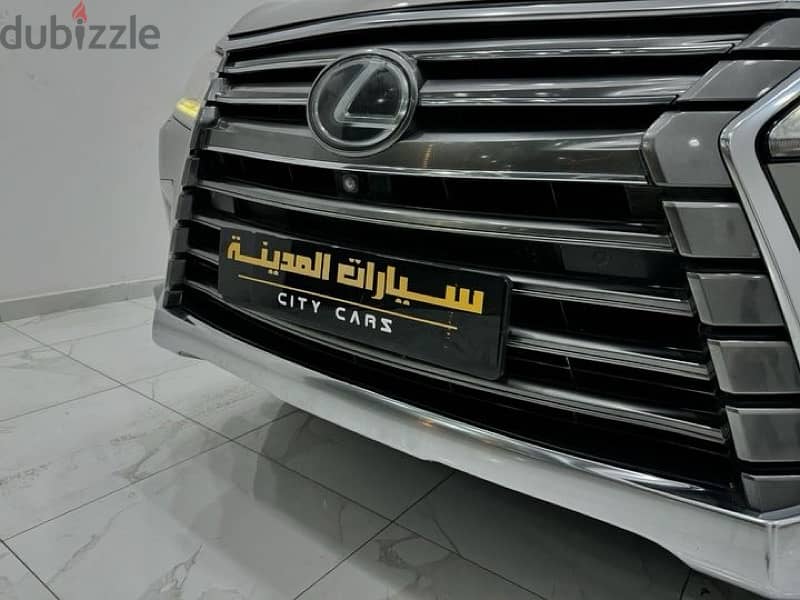 Lexus LX 570 2016 5