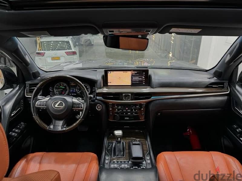 Lexus LX 570 2016 7