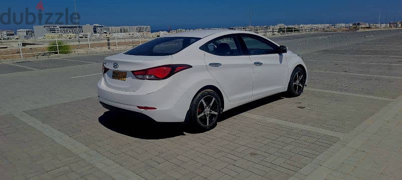 Hyundai Elantra 2015 4