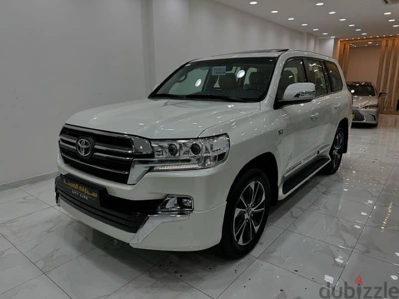 Toyota Land Cruiser 2021 1