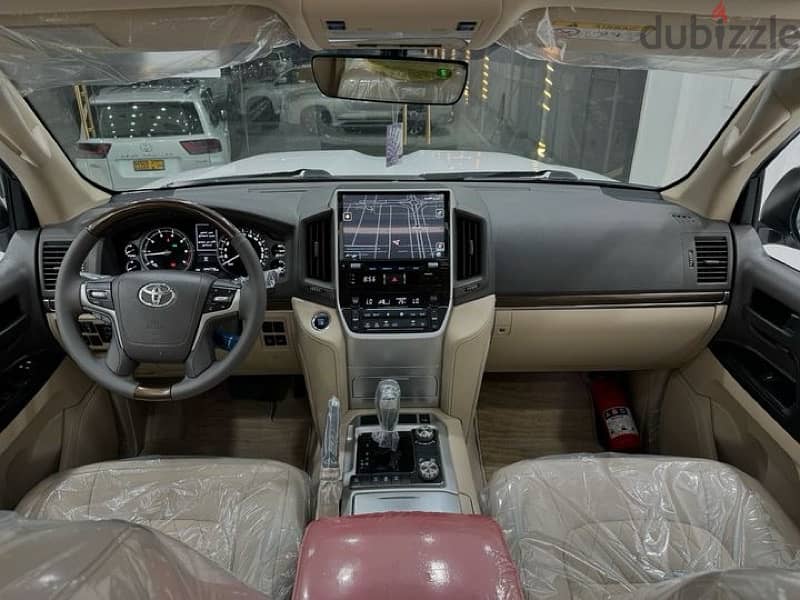 Toyota Land Cruiser 2019 7