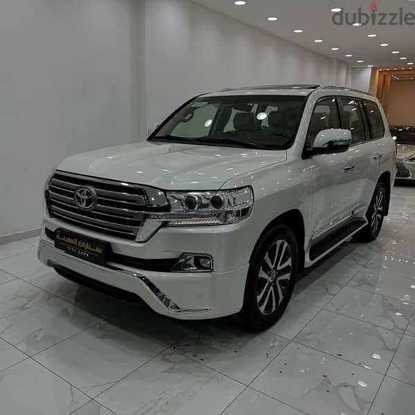 Toyota Land Cruiser 2017 1