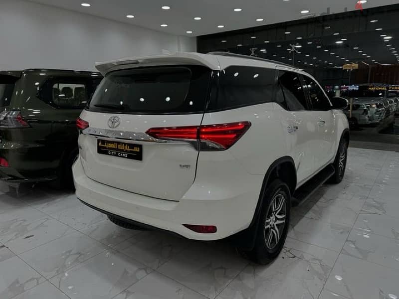 Toyota Fortuner 2020 2