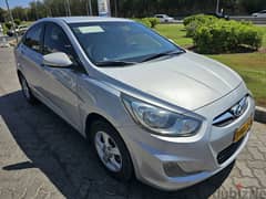 Hyundai Accent 2013 clean  klm 180 0