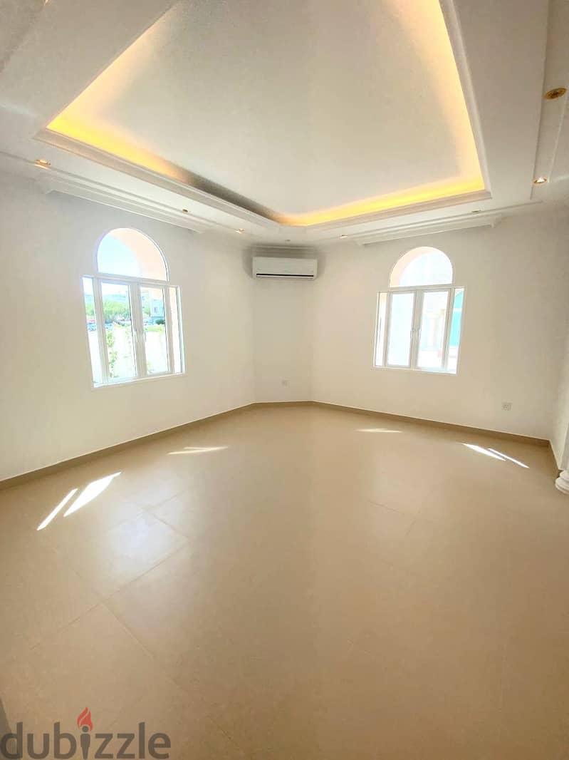 "SR-MF-636  *Luxurious Villa for Rent in Alazaiba!*  2