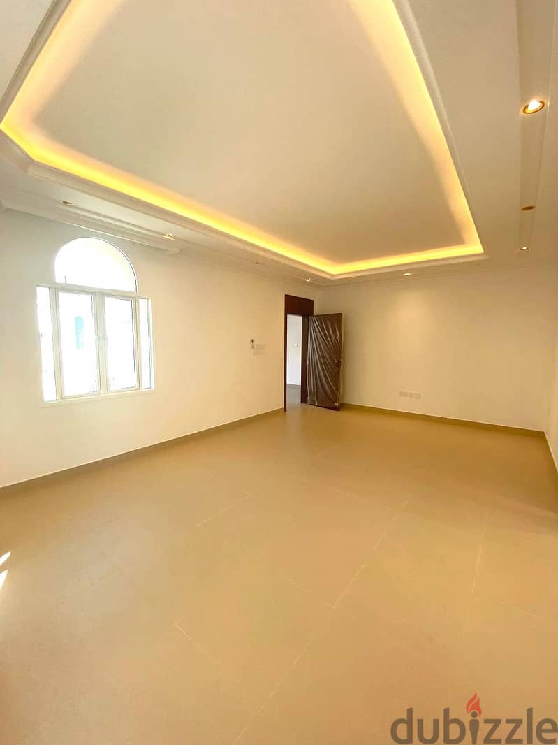 "SR-MF-636  *Luxurious Villa for Rent in Alazaiba!*  8