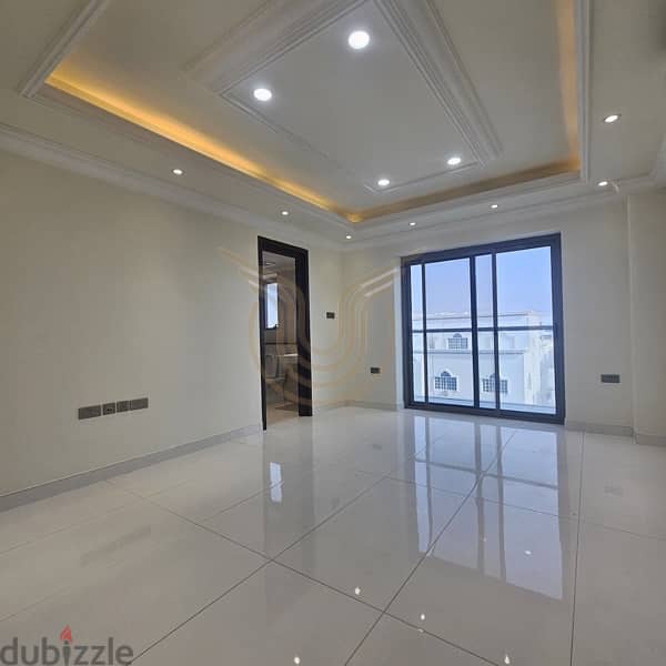 Luxury apartment for rent in Al-Azaiba, price 375 OMR 3