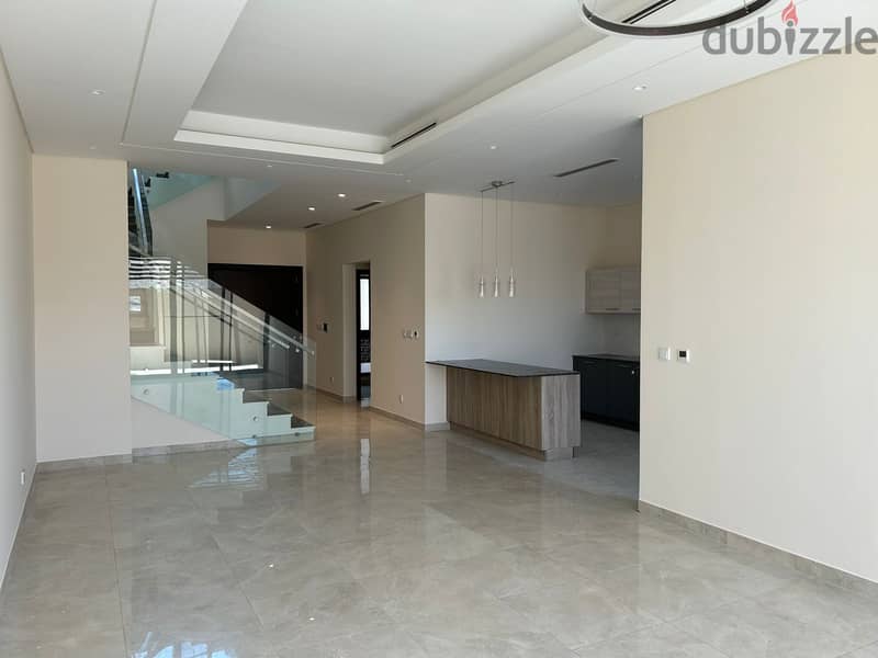 3+1 Bed rooms,  3 Floor villa at Muscat Hills 3