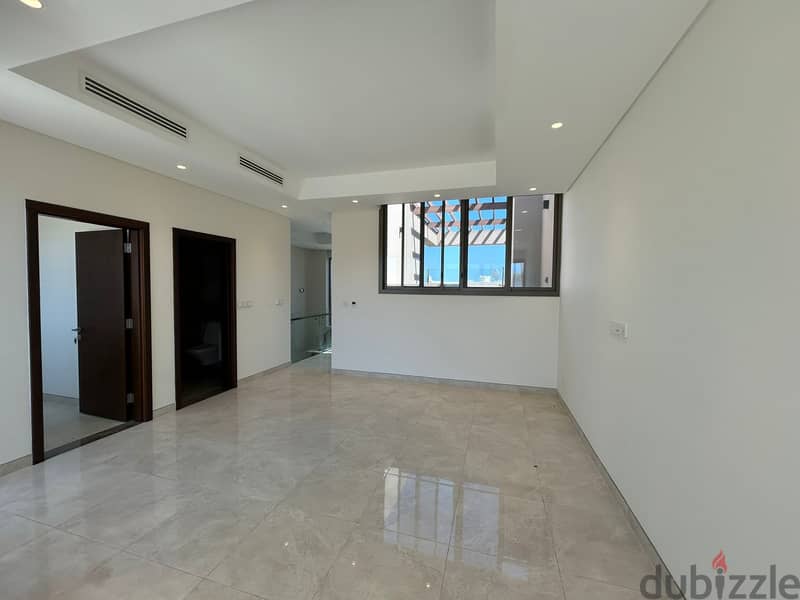 3+1 Bed rooms,  3 Floor villa at Muscat Hills 13