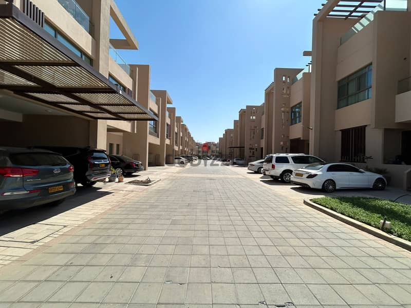 3+1 Bed rooms,  3 Floor villa at Muscat Hills 17